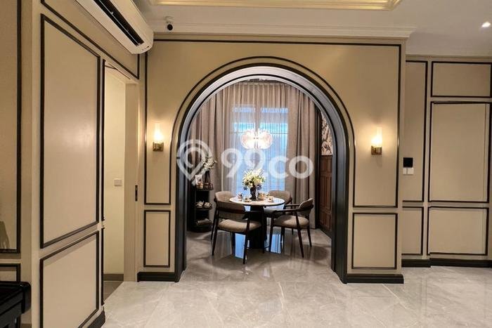 Jual Rumah Mewah Elegan Dengan View Eksklusif di Gading Serpong The Spring, Tangerang Jual Rumah Mewah Elegan Dengan View Eksklusif di Gading Serpong The Spring, Tangerang