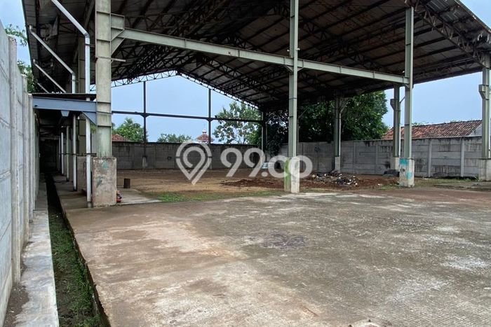 KEUNTUNGAN BERLIPAT! Gudang Kawasan Legok, Luas 650m², Lokasi Jalan Utama KEUNTUNGAN BERLIPAT! Gudang Kawasan Legok, Luas 650m², Lokasi Jalan Utama