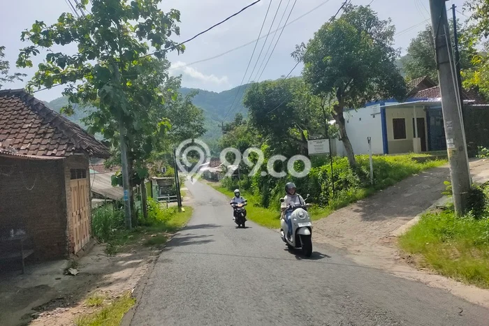 Dijual Tanah di Yogyakarta, Luas 169m2 SHM Dijual Tanah di Yogyakarta, Luas 169m2 SHM