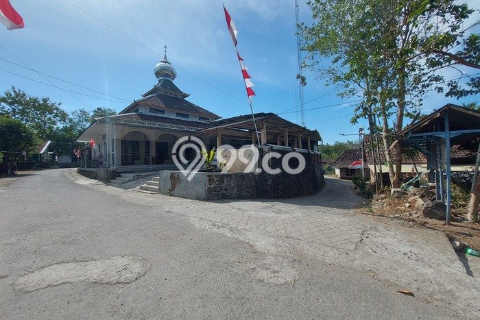 Tanah Kosong Dijual di Bantul dengan Area 169m2 Tanah Kosong Dijual di Bantul dengan Area 169m2