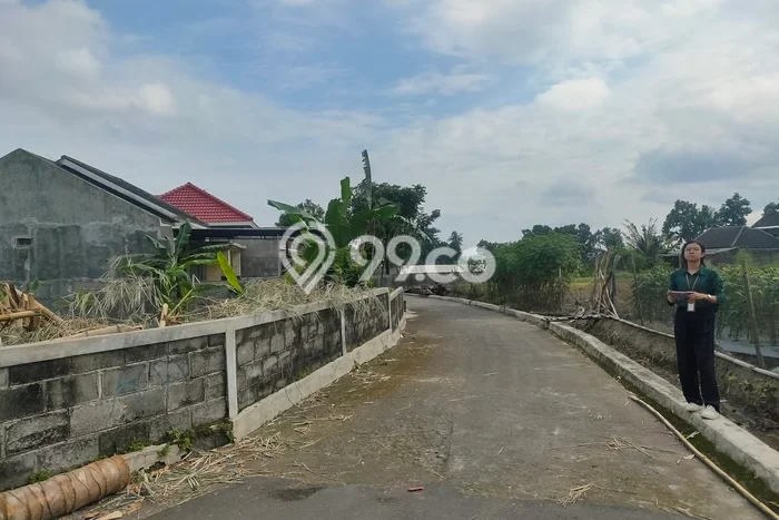 Tanah di Bantul, Bantul Luas 111m2 Dijual Segera Tanah di Bantul, Bantul Luas 111m2 Dijual Segera