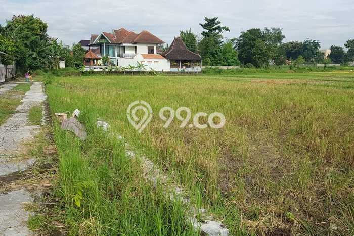 HARGA MENARIK! Tanah Kawasan , Luas 216m2m², Lingkungan Nyaman, Bebas Longsor HARGA MENARIK! Tanah Kawasan , Luas 216m2m², Lingkungan Nyaman, Bebas Longsor