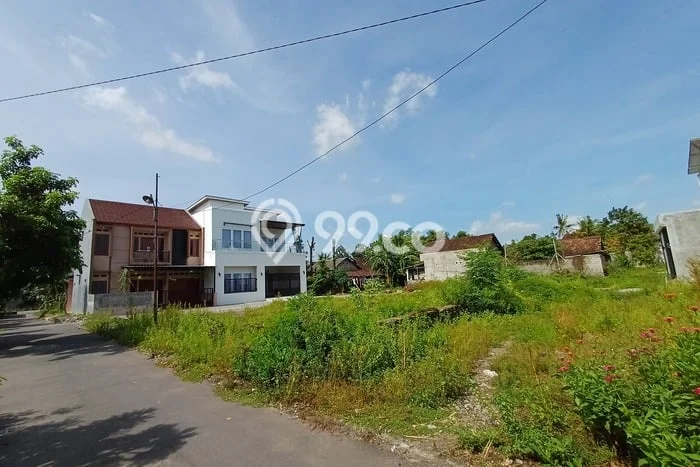 Lahan Dijual Lokasi Prambanan, Klaten dengan Luas Tanah 256m2 dan Status SHM Lahan Dijual Lokasi Prambanan, Klaten dengan Luas Tanah 256m2 dan Status SHM