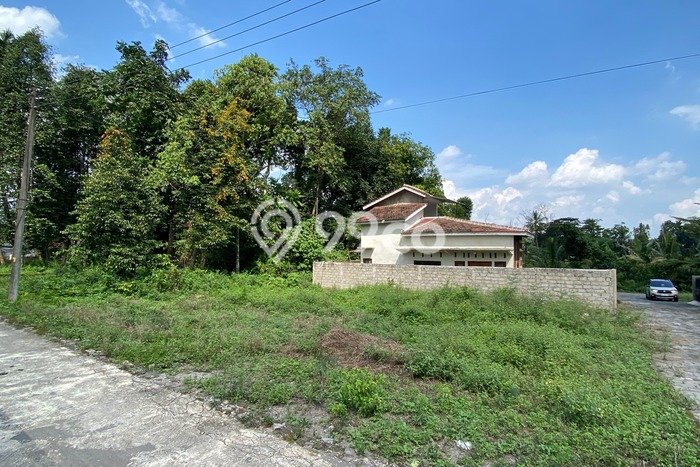 Tanah di Ngemplak, Luas 146m², Dekat Jalan Raya Tanah di Ngemplak, Luas 146m², Dekat Jalan Raya