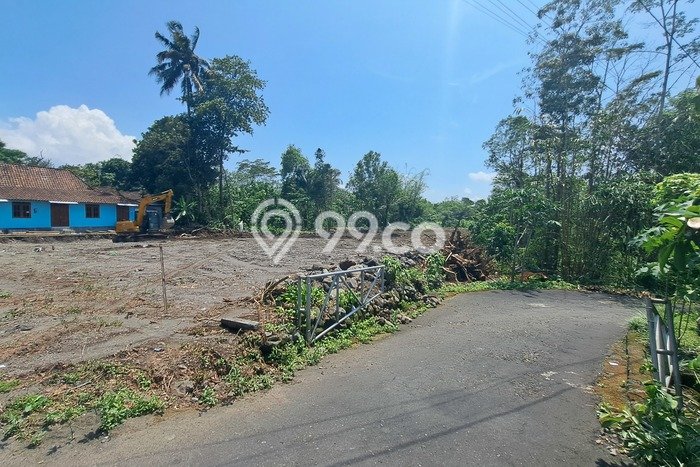 Tanah di Depok, Sleman Luas 120m2 Dijual Segera Tanah di Depok, Sleman Luas 120m2 Dijual Segera