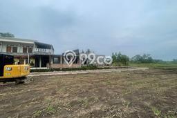 Tanah Kosong Dijual di Sleman dengan Area 100m2 Tanah Kosong Dijual di Sleman dengan Area 100m2