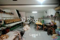 Rumah Elit Modern Tanpa Renovasi di Jelambar Jakarta Barat Rumah Elit Modern Tanpa Renovasi di Jelambar Jakarta Barat