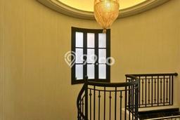 Ready to Use! Premium House LT 1050m2 Desain Elegan di Pondok Indah Ready to Use! Premium House LT 1050m2 Desain Elegan di Pondok Indah