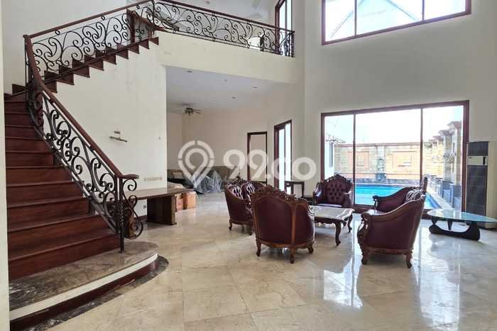 For Sale! Luxury House LT 400m2 Desain Modern di Pondok Indah For Sale! Luxury House LT 400m2 Desain Modern di Pondok Indah