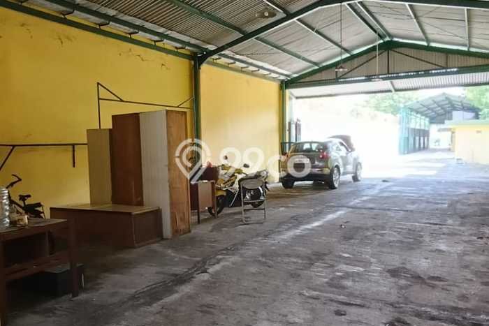 Gudang Dijual di Sukolilo Surabaya dengan Luas Bangunan 931m2 Gudang Dijual di Sukolilo Surabaya dengan Luas Bangunan 931m2