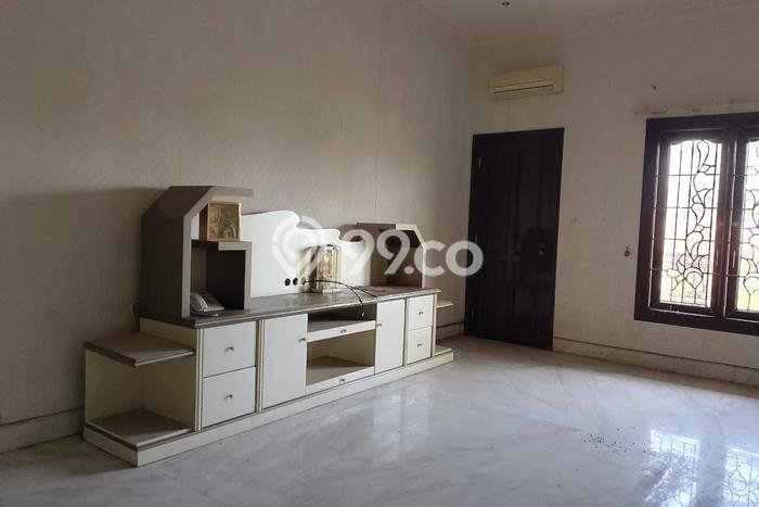 Rumah Bagus di Sukolilo, Surabaya, LT 527m2m², LB 527m2m² Rumah Bagus di Sukolilo, Surabaya, LT 527m2m², LB 527m2m²