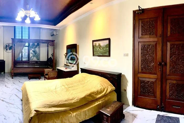 Dijual Rumah Kost di Dharma Husada, Surabaya, 10 KT, 11 KM, Bangunan 600m2 Dijual Rumah Kost di Dharma Husada, Surabaya, 10 KT, 11 KM, Bangunan 600m2