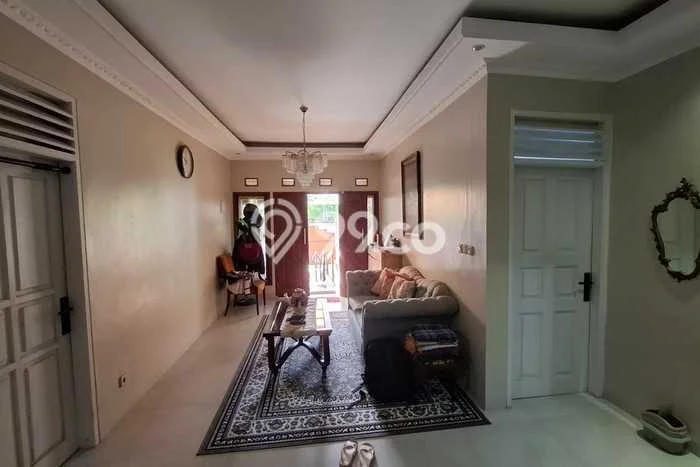 Jual Rumah Modern 6 KT di Jatiwaringin, Jakarta Timur Jual Rumah Modern 6 KT di Jatiwaringin, Jakarta Timur