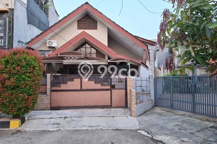 Jual Rumah Modern 6 KT di Jatiwaringin, Jakarta Timur Jual Rumah Modern 6 KT di Jatiwaringin, Jakarta Timur