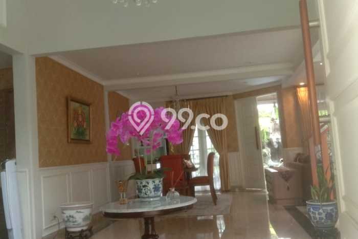 Rumah Elit Modern Tanpa Renovasi di Lebak Bulus Jakarta Selatan Rumah Elit Modern Tanpa Renovasi di Lebak Bulus Jakarta Selatan