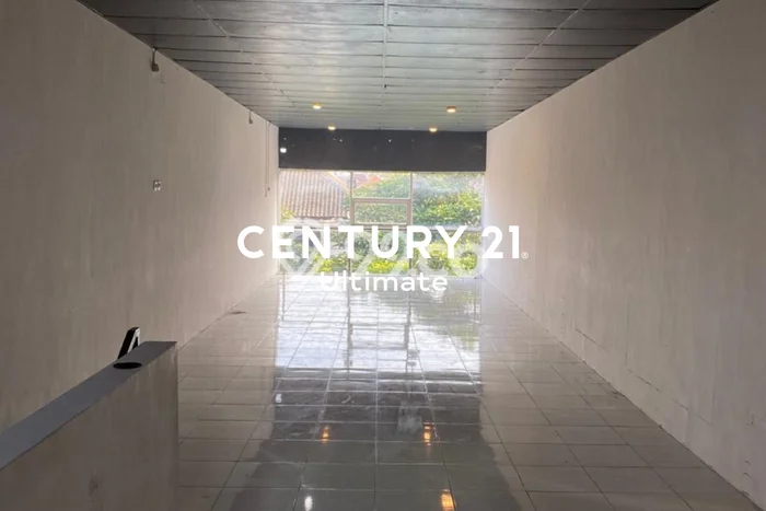 FOR RENT! Ruko di Malang Kota Cocok untuk Bisnis 180m2 FOR RENT! Ruko di Malang Kota Cocok untuk Bisnis 180m2