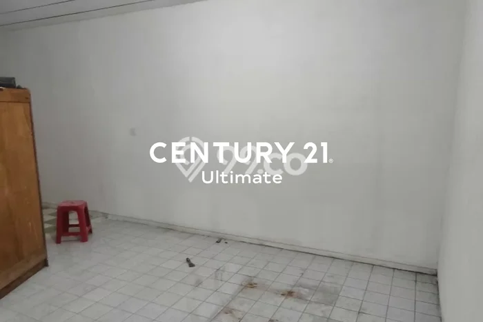 Dijual Rumah 4 Kamar Lokasi Ideal Nyaman dan Strategis di Gampengrejo Dijual Rumah 4 Kamar Lokasi Ideal Nyaman dan Strategis di Gampengrejo