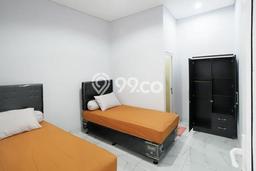 Unit Kost Dijual di Cawang dengan 11 Kamar Area Strategis Unit Kost Dijual di Cawang dengan 11 Kamar Area Strategis