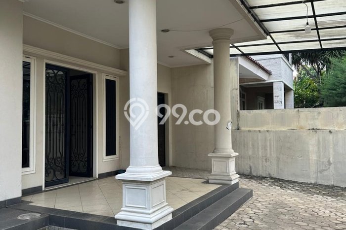 Rumah Luxury Modern Tanpa Renovasi di Pondok Indah Jakarta Selatan Rumah Luxury Modern Tanpa Renovasi di Pondok Indah Jakarta Selatan