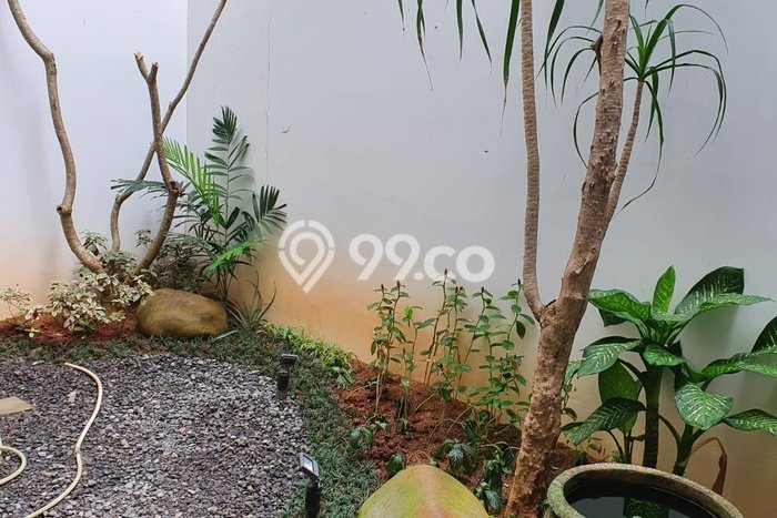 PRIME LOCATION! Rumah di , 4 KM, Area Tenang, Luas 400m2m² LB 700m2m² PRIME LOCATION! Rumah di , 4 KM, Area Tenang, Luas 400m2m² LB 700m2m²