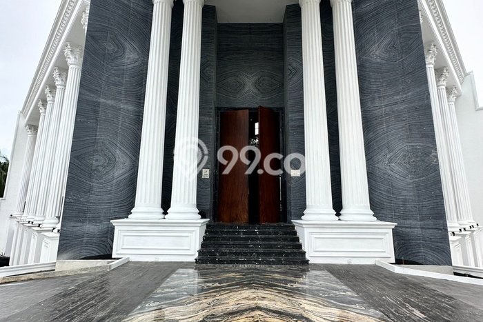 Hunian Elit LB 2100m2 Siap Pakai Desain Elegan di Pondok Indah, Jakarta Selatan Hunian Elit LB 2100m2 Siap Pakai Desain Elegan di Pondok Indah, Jakarta Selatan