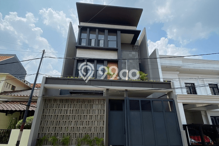 Ready to Use! Premium House LT 124m2 Desain Modern di Pondok Indah Ready to Use! Premium House LT 124m2 Desain Modern di Pondok Indah