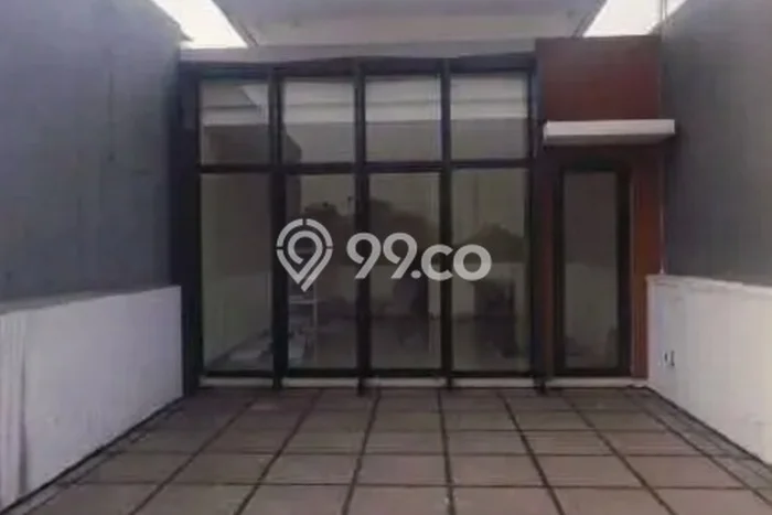 Ruko Dijual di Prime Area Jakarta Barat Luas 180m2 Ruko Dijual di Prime Area Jakarta Barat Luas 180m2