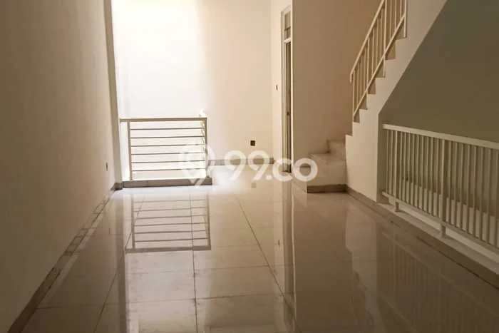 Ruko Disewakan Kawasan Green Lake City, Luas 230m², Lokasi Strategis, Ready Bisnis Ruko Disewakan Kawasan Green Lake City, Luas 230m², Lokasi Strategis, Ready Bisnis