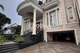 Rumah Elit LB 1000m2 Siap Huni Desain Elegan di Puri Indah, Jakarta Barat Rumah Elit LB 1000m2 Siap Huni Desain Elegan di Puri Indah, Jakarta Barat