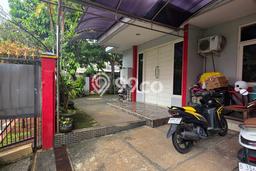 Ready to Use! Premium House LT 193m2 Desain Elegan di Meruya Ready to Use! Premium House LT 193m2 Desain Elegan di Meruya