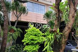Dijual Rumah Premium dengan Fasilitas Sekitar Lengkap di BSD, Tangerang Selatan Dijual Rumah Premium dengan Fasilitas Sekitar Lengkap di BSD, Tangerang Selatan