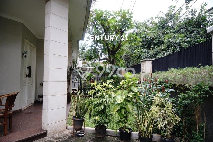 Dijual Hunian Mewah dengan Fasilitas Sekitar Lengkap di Kebayoran Lama, Jakarta Selatan Dijual Hunian Mewah dengan Fasilitas Sekitar Lengkap di Kebayoran Lama, Jakarta Selatan