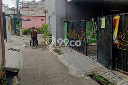 Dijual Cepat Rumah Bagus Siap Huni LB 100m2 di Duren Sawit, Jakarta Timur Dijual Cepat Rumah Bagus Siap Huni LB 100m2 di Duren Sawit, Jakarta Timur