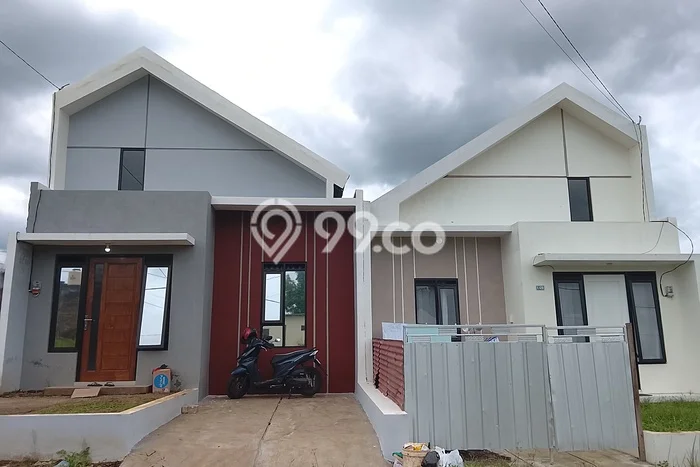 Rumah Sederhana Dijual Lokasi Pakis 2 Kamar dengan LT 60m2 Rumah Sederhana Dijual Lokasi Pakis 2 Kamar dengan LT 60m2