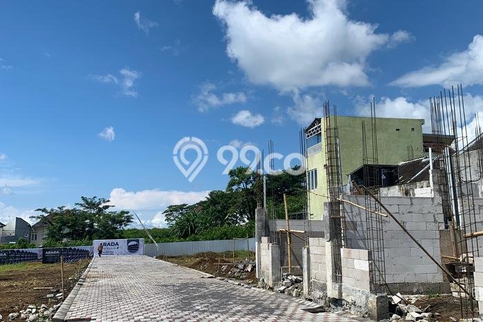 Cocok Untuk Investasi! For Sale Kost di Malang Kota 10 Kamar Cocok Untuk Investasi! For Sale Kost di Malang Kota 10 Kamar