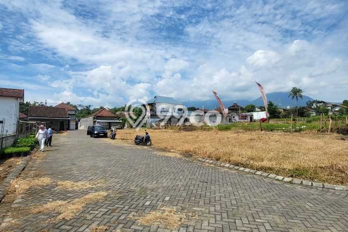 HARGA MENARIK! Vila Kawasan Malang Kota, Luas 105m2m², Kawasan Asri dan aman HARGA MENARIK! Vila Kawasan Malang Kota, Luas 105m2m², Kawasan Asri dan aman