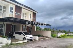 Vila di Junrejo, Area 80m2m², Dekat Mudah Pusat Kota Vila di Junrejo, Area 80m2m², Dekat Mudah Pusat Kota