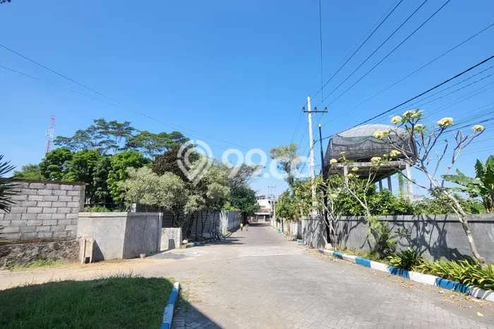 Tanah Strategis di Tunggulwulung, Luas 120m2m², Akses Tunggulwulung, Malang, Malang Tanah Strategis di Tunggulwulung, Luas 120m2m², Akses Tunggulwulung, Malang, Malang