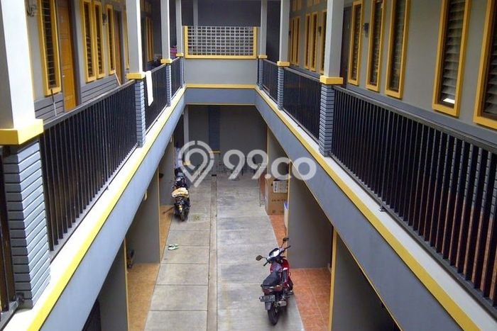 Rumah Asri area Tlogomas, Malang, LT 132m2m² LB 264m2m² Rumah Asri area Tlogomas, Malang, LT 132m2m² LB 264m2m²