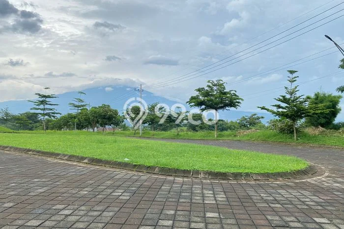 HARGA MENARIK! Tanah Kawasan Dau, Luas 120m2m², Area Asri, Bebas Banjir HARGA MENARIK! Tanah Kawasan Dau, Luas 120m2m², Area Asri, Bebas Banjir