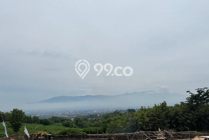 HARGA MENARIK! Tanah di Batu, Luas 100m2m², Lokasi Potensial, Bebas Longsor HARGA MENARIK! Tanah di Batu, Luas 100m2m², Lokasi Potensial, Bebas Longsor