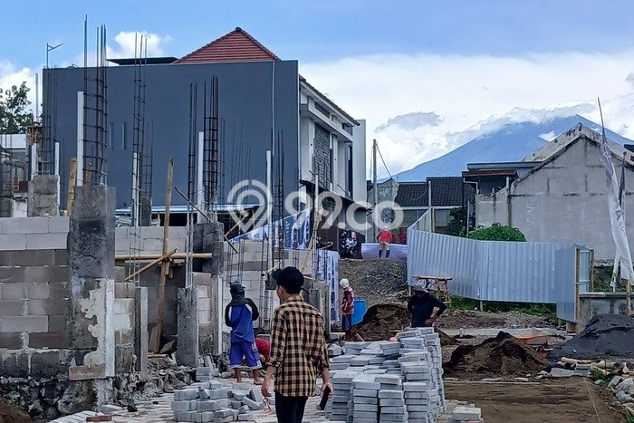 Rumah Kost untuk Dijual di Malang Kota Punya 10 Kamar Rumah Kost untuk Dijual di Malang Kota Punya 10 Kamar