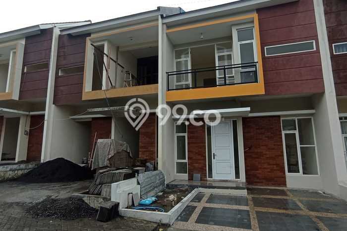 HARGA MENARIK! Vila di Junrejo, Luas 105m2m², Lingkungan Asri dan aman HARGA MENARIK! Vila di Junrejo, Luas 105m2m², Lingkungan Asri dan aman