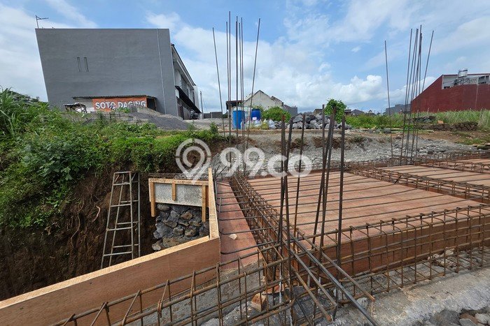Dijual Segera Rumah Kost di Malang Kota, Malang 10 Kamar Dijual Segera Rumah Kost di Malang Kota, Malang 10 Kamar