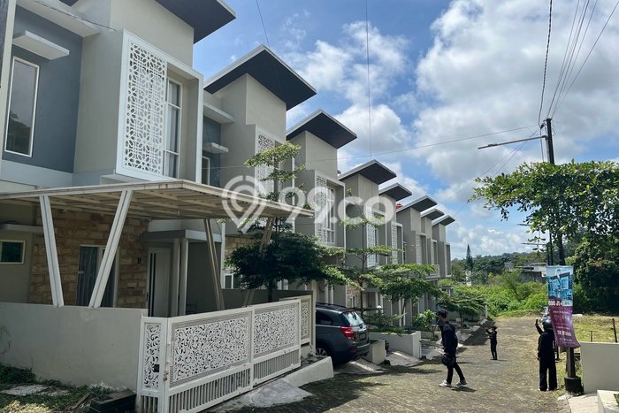 Vila Premium Kawasan , Area 83m2m², Dekat Malang, Malang Vila Premium Kawasan , Area 83m2m², Dekat Malang, Malang