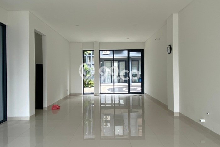 Ruko untuk disewa di BSD punya LT 126m2 & LB 236m2 harga sewa kompetitif Ruko untuk disewa di BSD punya LT 126m2 & LB 236m2 harga sewa kompetitif
