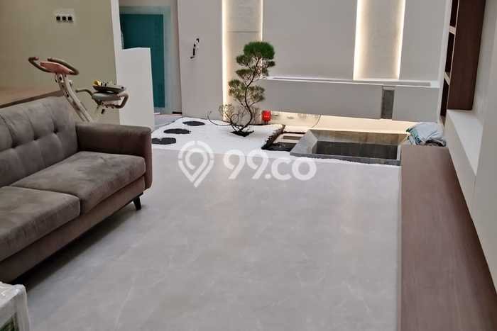 Dijual Rumah Siap Huni di Kelapa Gading Jakarta Utara Harga Rp 3,6 Juta LT 109m2 Dijual Rumah Siap Huni di Kelapa Gading Jakarta Utara Harga Rp 3,6 Juta LT 109m2