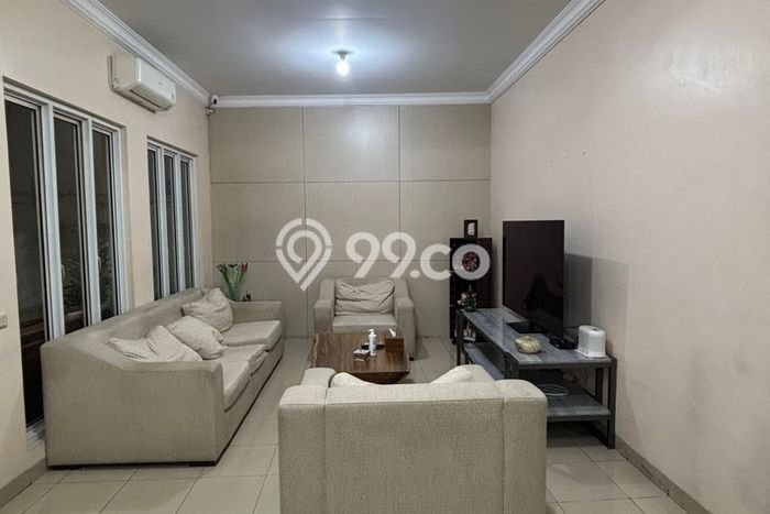 Rumah Mewah Dijual LT 153m2 di Kelapa Gading, Jakarta Utara Rumah Mewah Dijual LT 153m2 di Kelapa Gading, Jakarta Utara