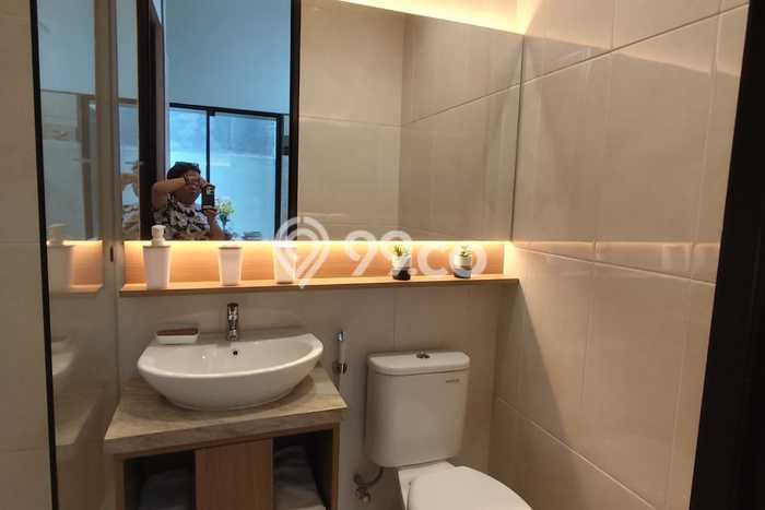 Dijual Rumah 2 Kamar Lokasi Strategis Nyaman dan Strategis di BSD Dijual Rumah 2 Kamar Lokasi Strategis Nyaman dan Strategis di BSD