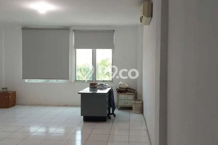 Ruko Dijual di Jakarta Utara LT 80m2 & LB 300m2 Lokasi Terbaik! Ruko Dijual di Jakarta Utara LT 80m2 & LB 300m2 Lokasi Terbaik!